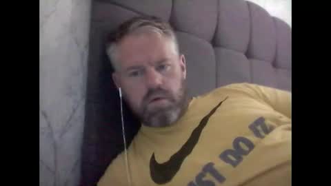 Snapshot of 81jonnyx chatting on September 9, 9:53 am 81jonnyx online show from September 9, 9:53 am