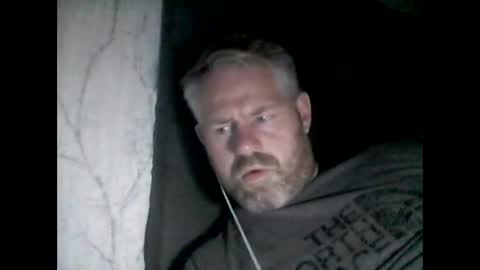 Snapshot of 81jonnyx chatting on September 18, 11:18 pm 81jonnyx online show from September 18, 11:18 pm