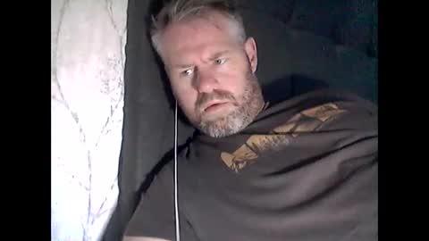 Snapshot of 81jonnyx chatting on October 27, 10:30 am 81jonnyx online show from October 27, 10:30 am