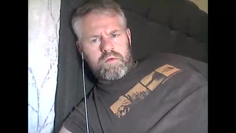 Snapshot of 81jonnyx chatting on November 8, 11:14 pm 81jonnyx online show from November 8, 11:14 pm