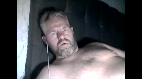 81jonnyx online show from November 18, 8:30 am