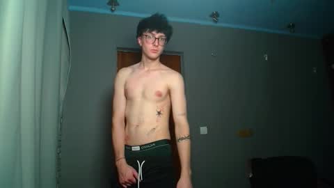 Phillip online show from October 23, 10:19 pm