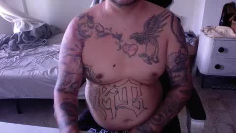 8cha online show from April 8, 5:24 pm