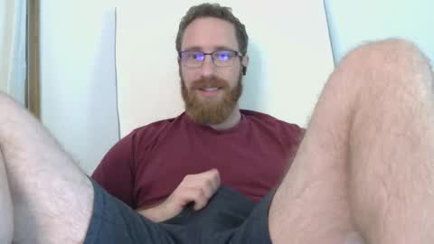 Snapshot of 8inchesandsomeholes chatting on April 28, 10:04 pm 8InchesAndSomeHoles online show from April 28, 10:04 pm
