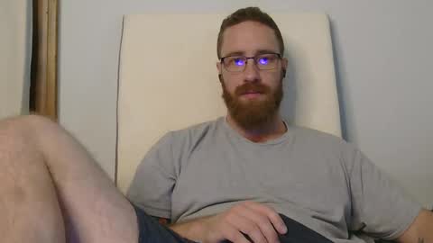 Snapshot of 8inchesandsomeholes chatting on June 8, 5:24 pm 8InchesAndSomeHoles online show from June 8, 5:24 pm