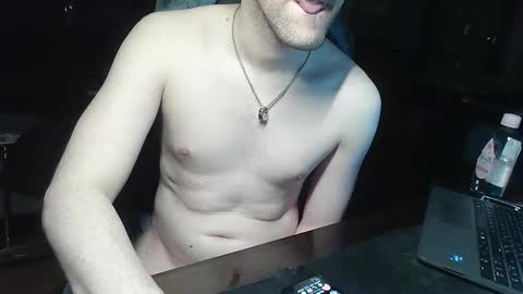 Snapshot of 91stefisexy91 chatting on April 2, 9:01 pm 91stefisexy91 online show from April 2, 9:01 pm