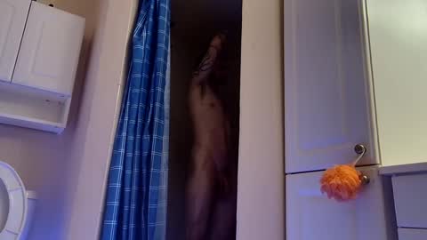 Snapshot of 9_25 chatting on October 9, 2:31 am 8over6 online show from October 9, 2:31 am