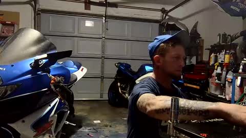 8over6 online show from December 22, 2:52 am