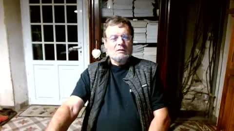 Snapshot of _123_voyeur_ chatting on October 16, 9:27 pm _123_voyeur_ online show from October 16, 9:27 pm