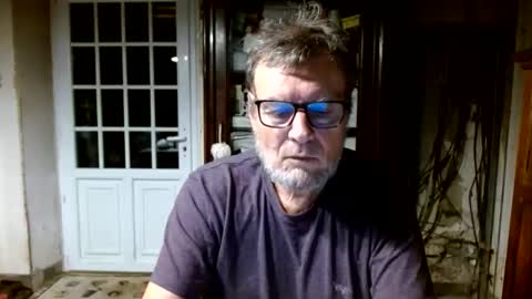 Snapshot of _123_voyeur_ chatting on October 23, 10:19 pm _123_voyeur_ online show from October 23, 10:19 pm