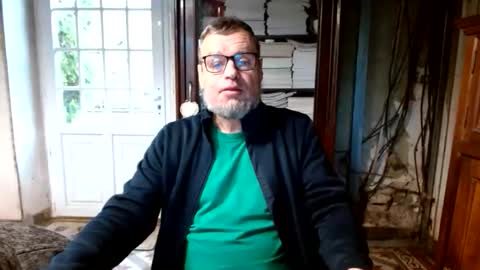 Snapshot of _123_voyeur_ chatting on November 28, 1:03 pm _123_voyeur_ online show from November 28, 1:03 pm