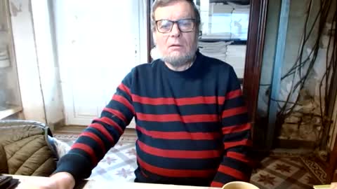 Snapshot of _123_voyeur_ chatting on February 9, 11:36 am _123_voyeur_ online show from February 9, 11:36 am