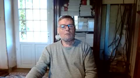 _123_voyeur_ online show from March 19, 12:31 pm