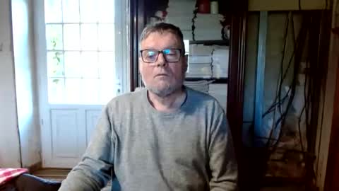 _123_voyeur_ online show from March 20, 10:53 am