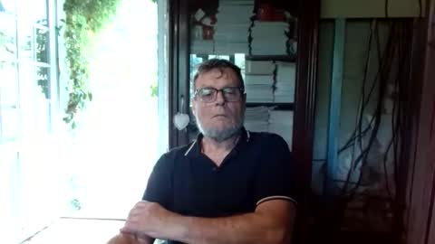 _123_voyeur_ online show from April 30, 12:55 pm