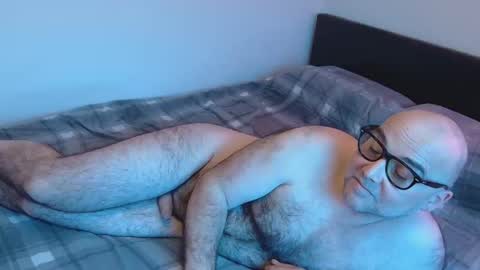 God Zeus online show from March 11, 5:52 pm