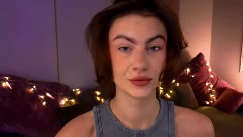 Willow online show from November 20, 9:25 pm