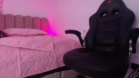  abby rouss online show from November 22, 3:16 am