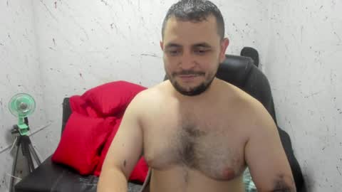 Snapshot of _ace_ventura chatting on March 31, 6:03 am ---- online show from March 31, 6:03 am