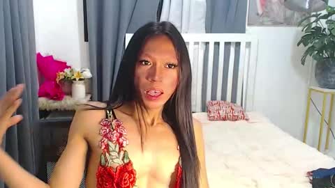 _agatha25 online show from May 1, 6:12 pm