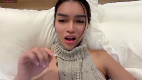 agatha online show from February 19, 11:34 pm