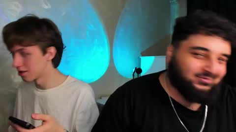 Snapshot of _alan_bear_ chatting on January 5, 10:50 pm Alan online show from January 5, 10:50 pm