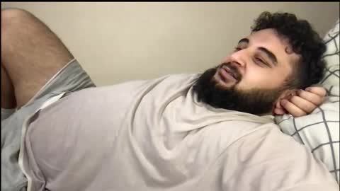 Snapshot of _alan_bear_ chatting on October 4, 6:22 am Alan online show from October 4, 6:22 am