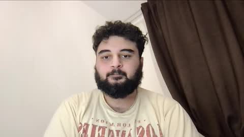 Snapshot of _alan_bear_ chatting on November 17, 12:33 pm Alan online show from November 17, 12:33 pm