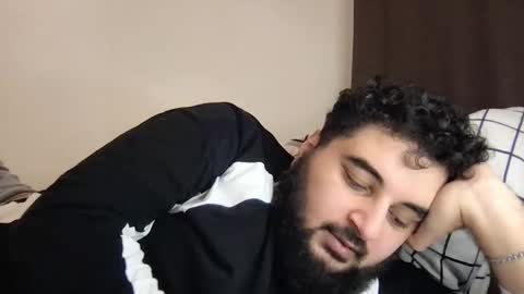 Snapshot of _alan_bear_ chatting on December 1, 12:10 pm Alan online show from December 1, 12:10 pm