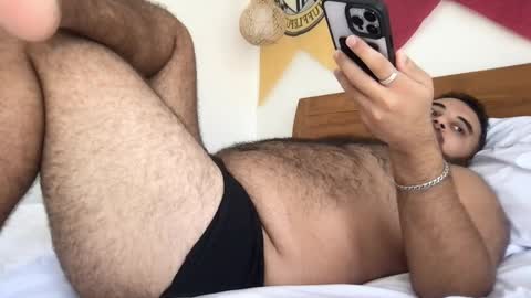 Snapshot of _alan_bear_ chatting on June 5, 6:52 am Alan online show from June 5, 6:52 am