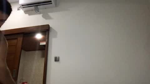 Snapshot of _alan_bear_ chatting on June 7, 12:31 pm Alan online show from June 7, 12:31 pm