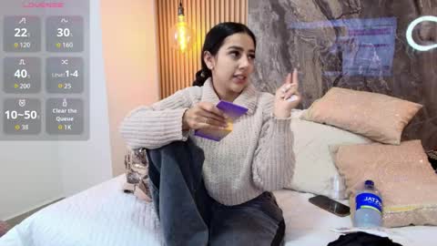 Snapshot of _alanajones_ chatting on October 30, 12:28 pm ALANA  online show from October 30, 12:28 pm