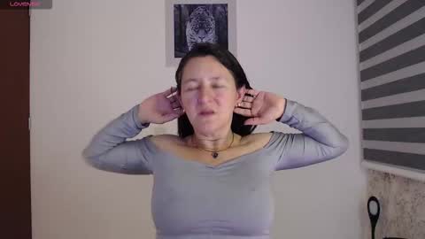 _alice_horny_ online show from March 26, 3:56 am