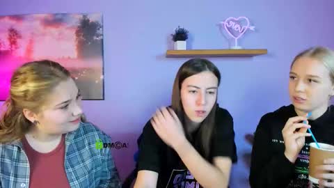 _alice_smith__ online show from October 20, 8:48 am