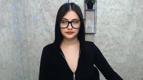 Alice online show from February 16, 7:27 pm