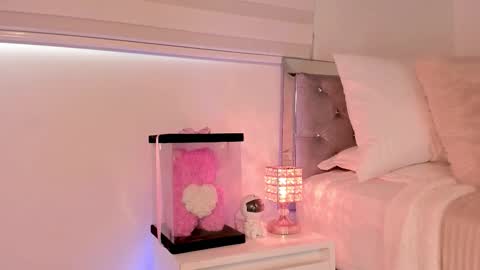 Karo online show from March 18, 8:34 pm