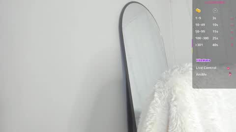 Snapshot of _allisongomez chatting on May 10, 10:59 pm _allisongomez online show from May 10, 10:59 pm