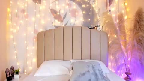 Snapshot of _allondra_ chatting on March 9, 7:01 am Allondra online show from March 9, 7:01 am