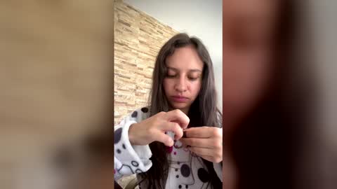 _alyson online show from February 4, 6:47 pm