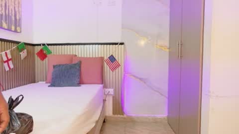 Snapshot of _anais_rose_ chatting on July 4, 7:20 pm ANAIS online show from July 4, 7:20 pm