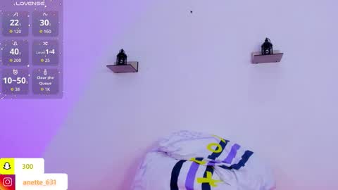 Snapshot of _anette chatting on October 13, 7:58 pm Anette online show from October 13, 7:58 pm