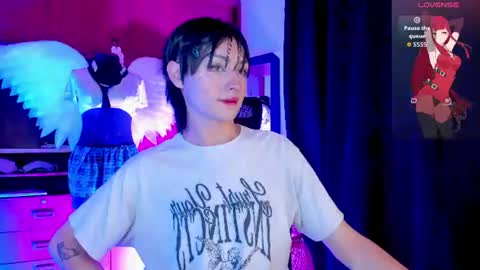 Snapshot of _angell_dustt_star chatting on June 14, 10:01 pm Angell Dustt online show from June 14, 10:01 pm