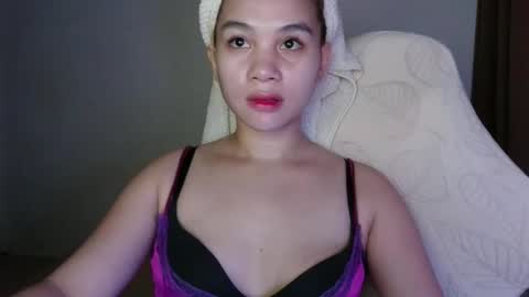 _angeltease69 online show from April 12, 10:31 am