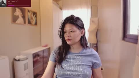 annie . online show from March 26, 4:18 am