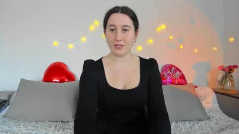 Snapshot of _anna_montana chatting on April 21, 12:33 pm Anna online show from April 21, 12:33 pm