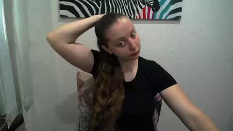 Snapshot of _annabelle_lee chatting on July 7, 6:27 am Anna online show from July 7, 6:27 am