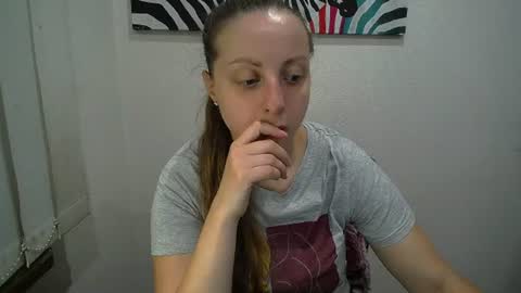 Snapshot of _annabelle_lee chatting on July 9, 7:45 am Anna online show from July 9, 7:45 am