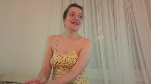 Anna online show from December 18, 6:25 pm