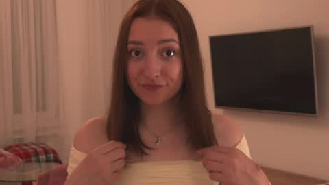 Snapshot of _annieone chatting on April 25, 3:42 pm Anna online show from April 25, 3:42 pm