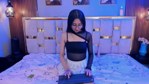 Aranza.  online show from June 22, 12:13 pm